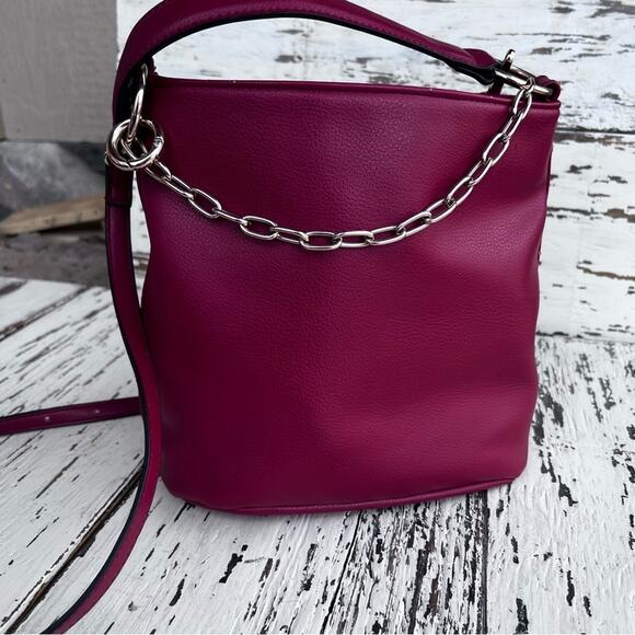 Unknown Handbags - Pretty little pleather purse. cannot find a brand. very soft. Very little wear.